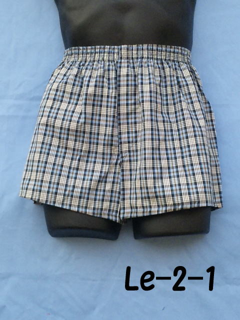 �O���̗��Ȃ��i�q��