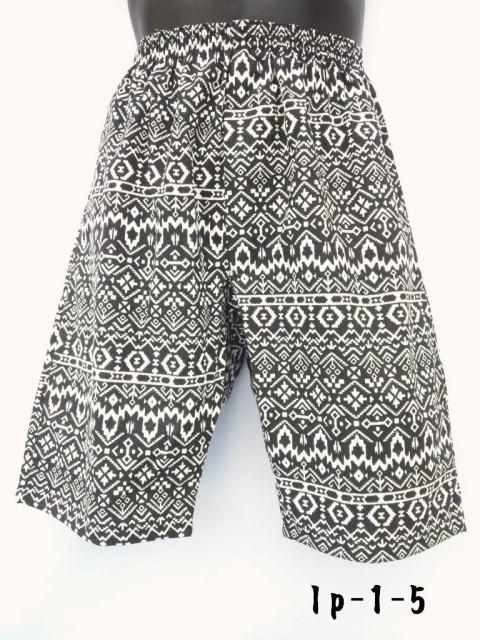 �V��{�w�~�A�����̃����O�g�����N�X